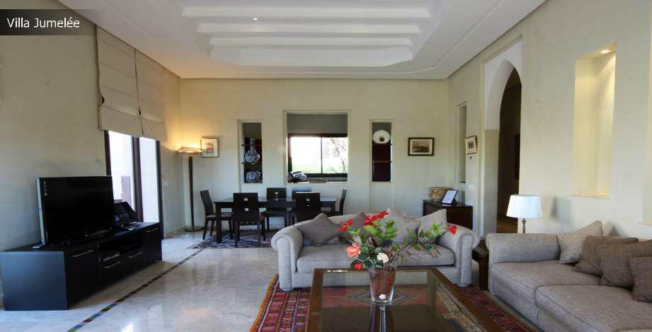 Villa piscine à débordement · Targa